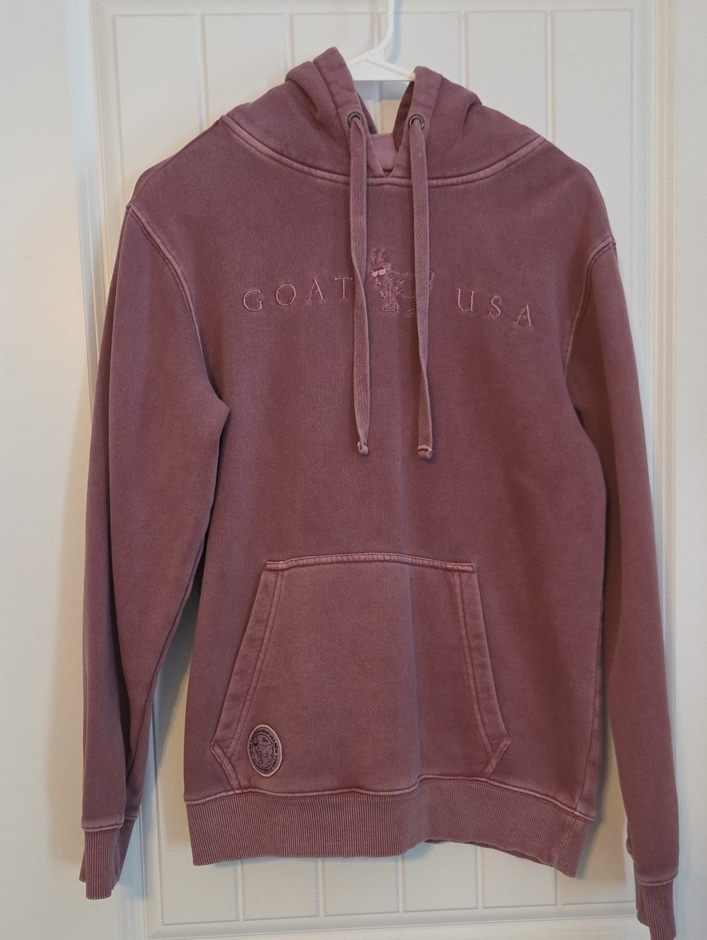 GOAT USA Men's Pullover Hoodie in Dusty Mauve